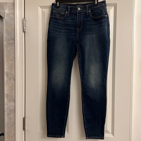 Lucky Brand ladies jeans - Picture 1 of 8
